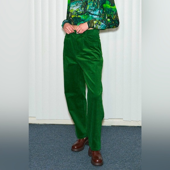Unisex POISON GREEN Corduroy Grampa Trousers - Picture 10 of 12